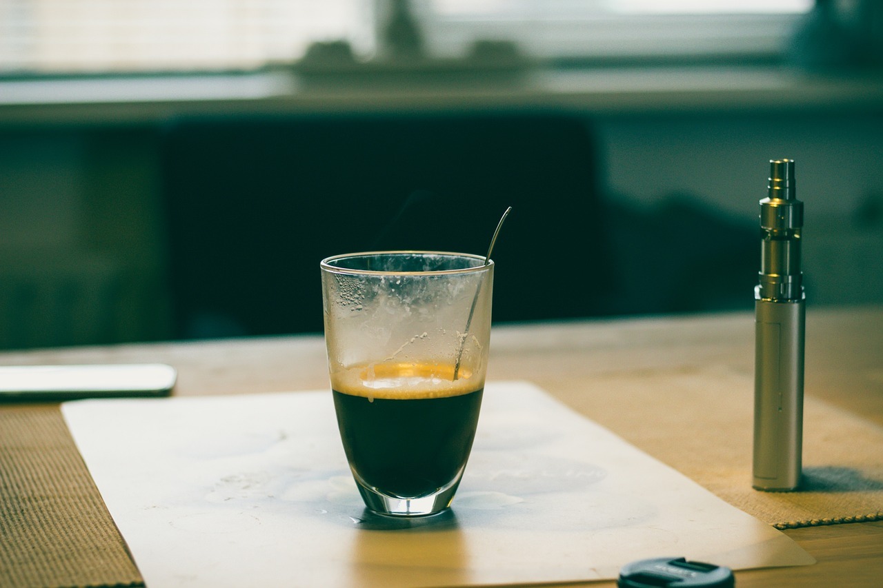 kaffee und dampfen